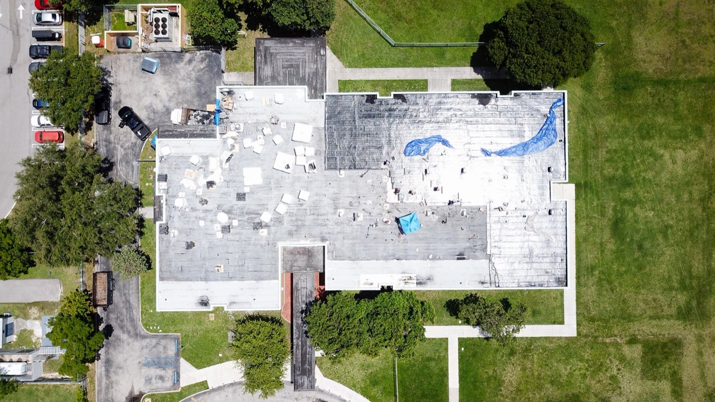 Flat roof maintenance near Doral