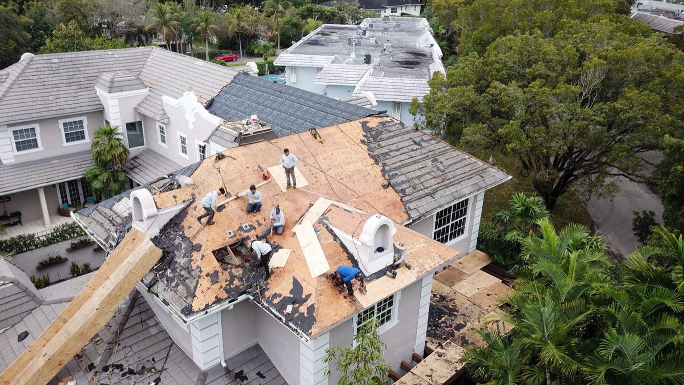 Metal roofing installation in Miami-Dade